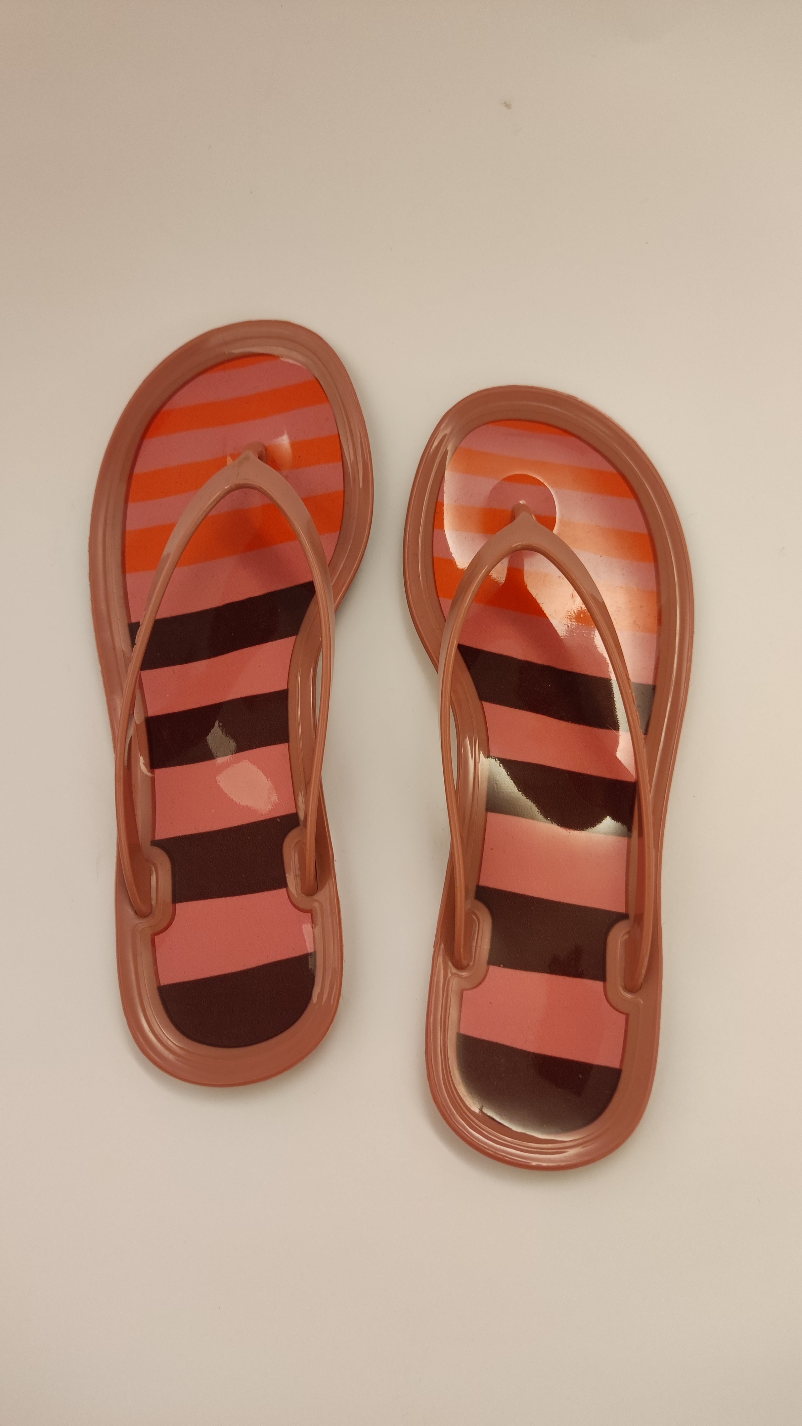 Burberry sale jelly sandals