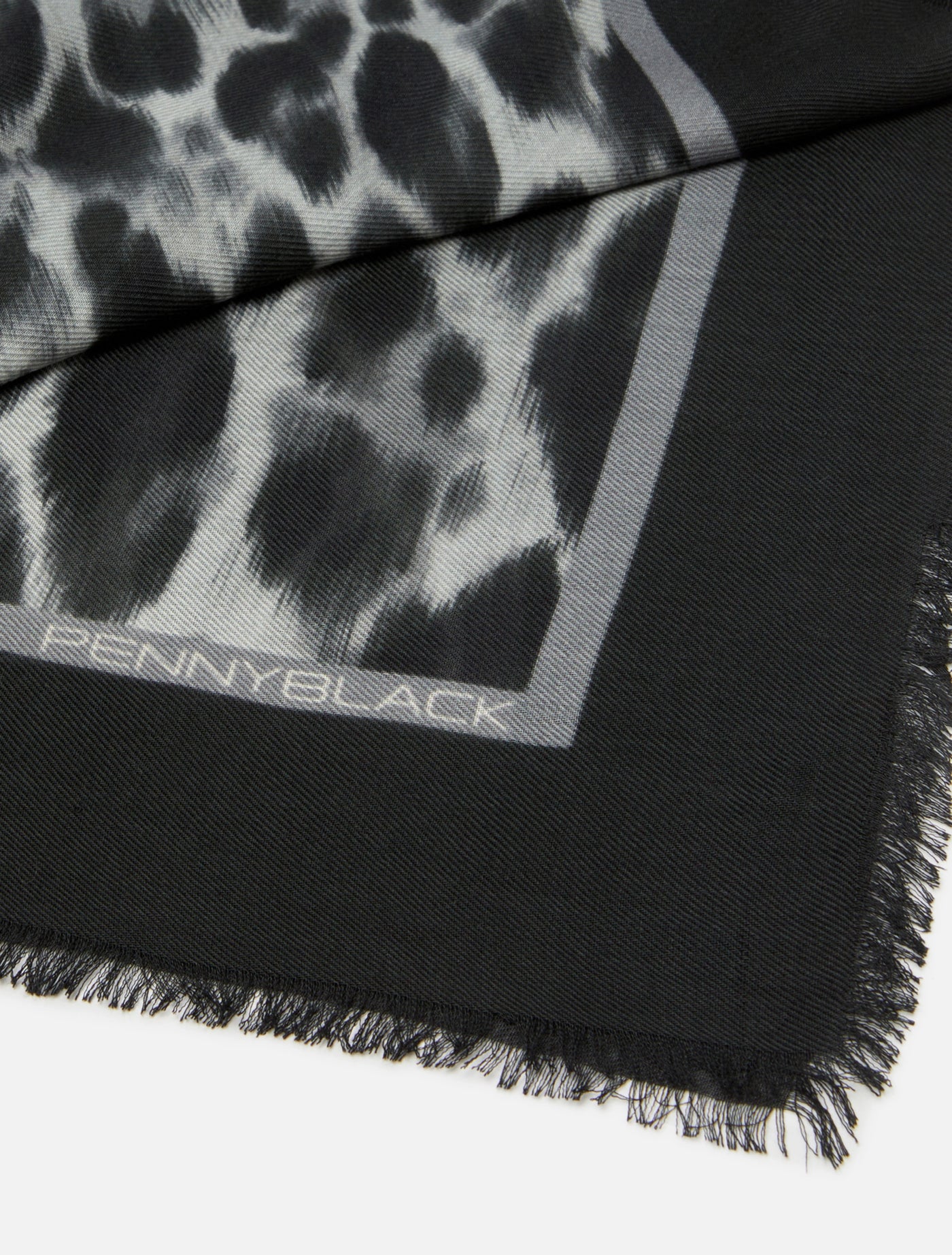 PennyBlack Arabo Scarf | Black/Grey