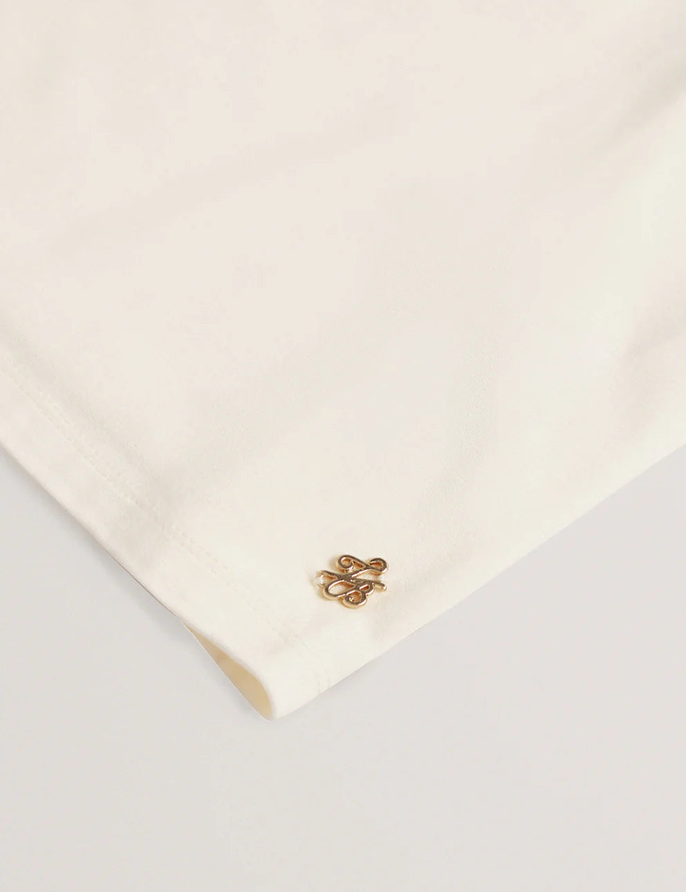 Ted Baker Larnaa Short Sleeve Fitted Tee | Ivory