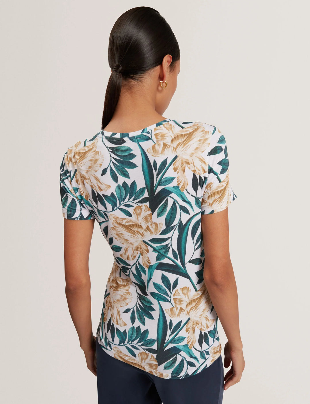 Ted Baker Tulip Print Fitted Short Sleeve T-Shirt | Cream