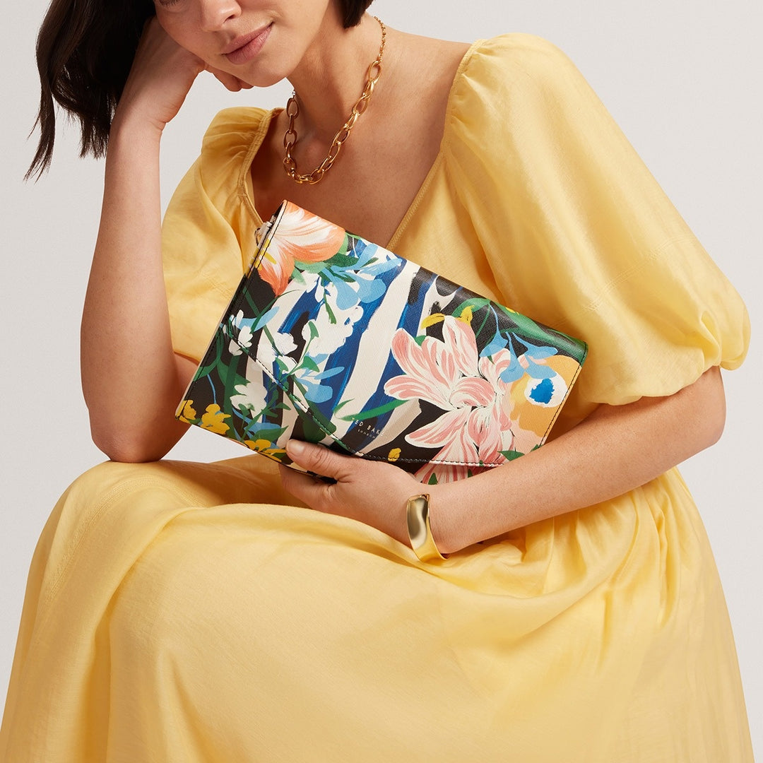 Ted Baker Bouioni Floral Bouquet Printed Envelope Pouch | Multicolor