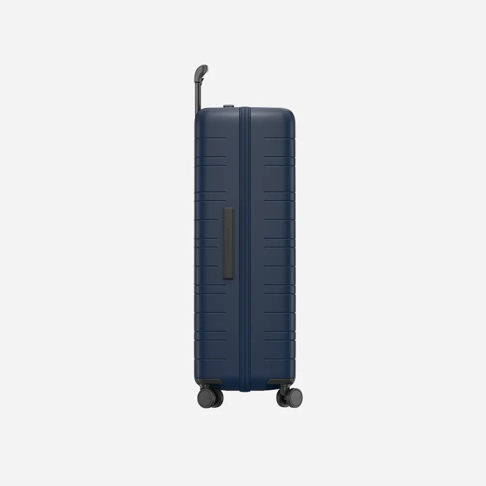 Horizn Studios H7 Air Check-In Luggage (88L) | Blue