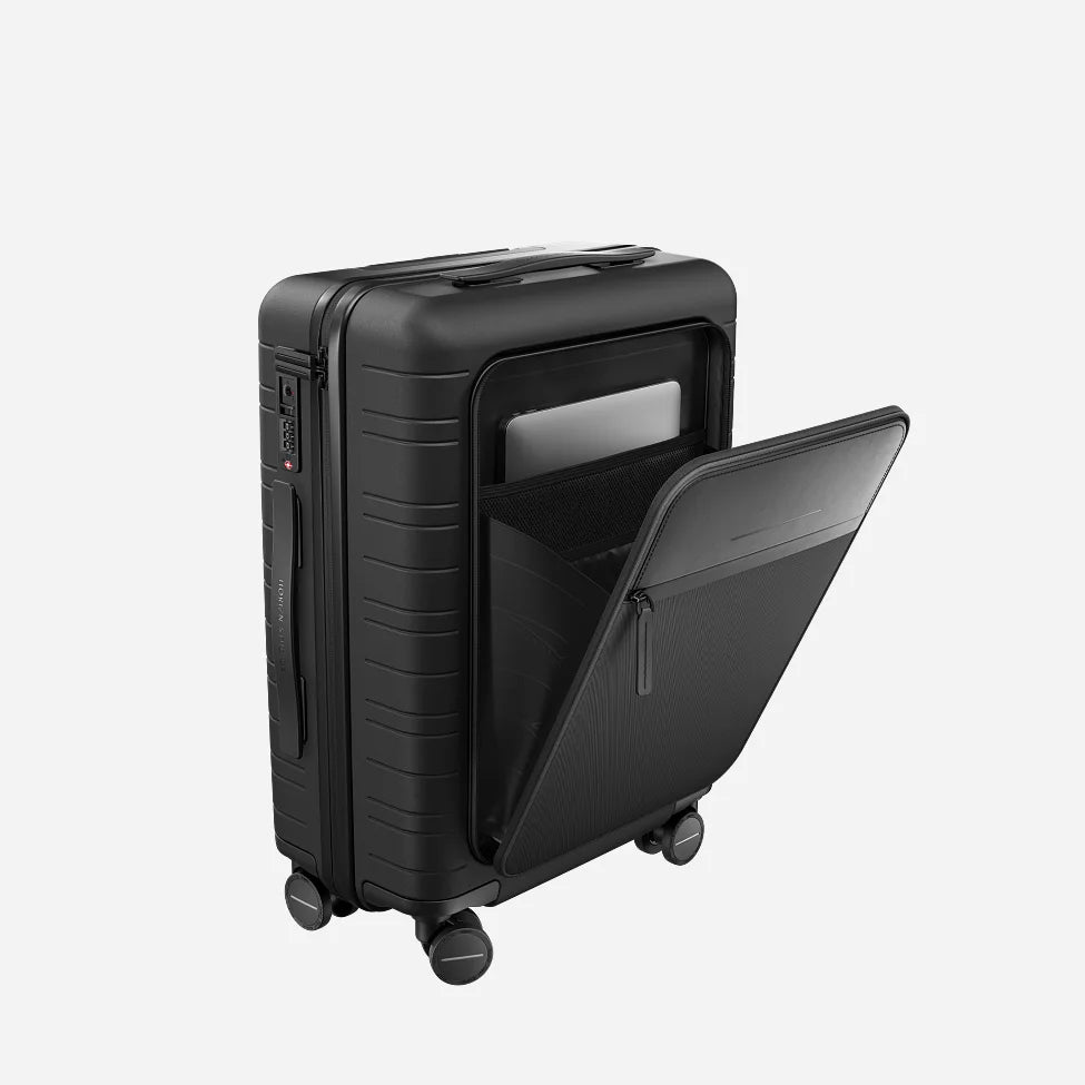 Horizn Studios M5 Cabin Luggage (37L) | Black