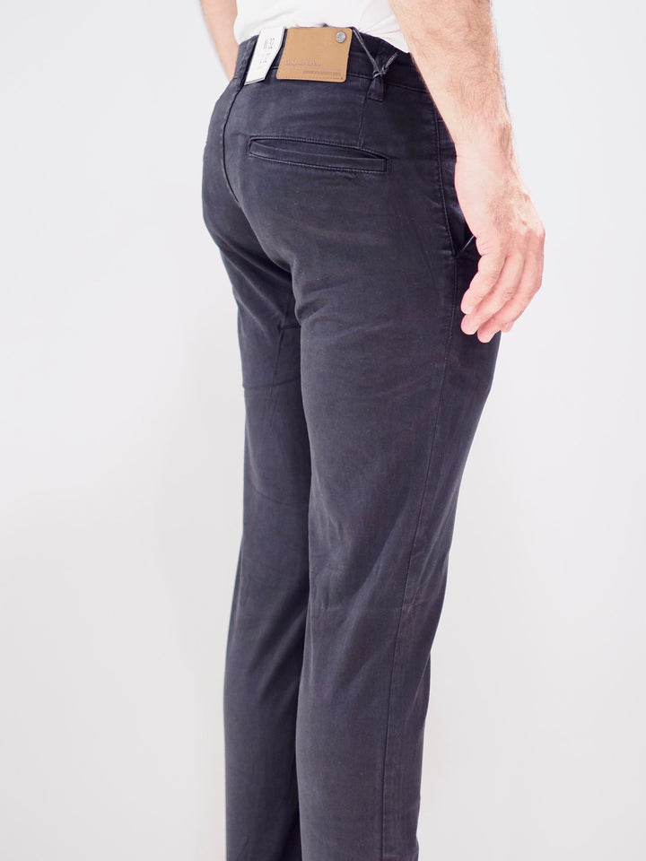 Shine Original Chino Trousers Slim fit | Black