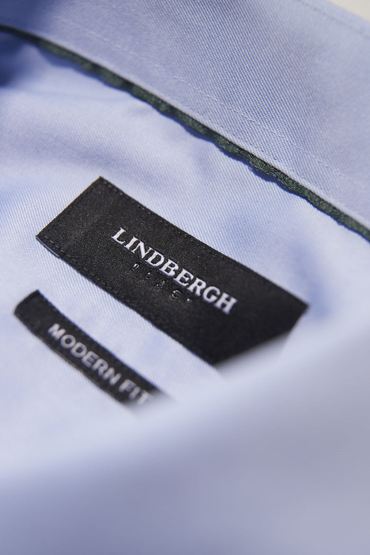 Lindbergh Plain Fine Twill Non Iron Stain Resistant Shirt | Light Blue